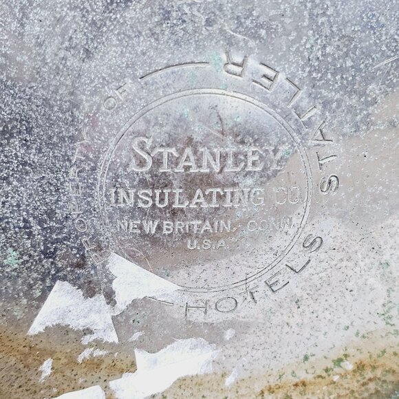 Vintage 1950's Hotel Statler Stanley Insulated Covered Pitcher, 32 Oz. - Picture 6 of 7